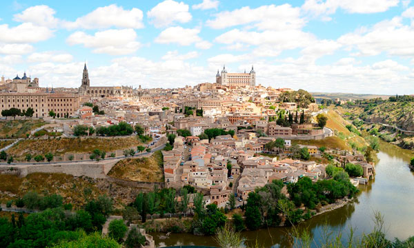 Descubre la España medieval (Toledo) | Alquiler de furgonetas en Madrid